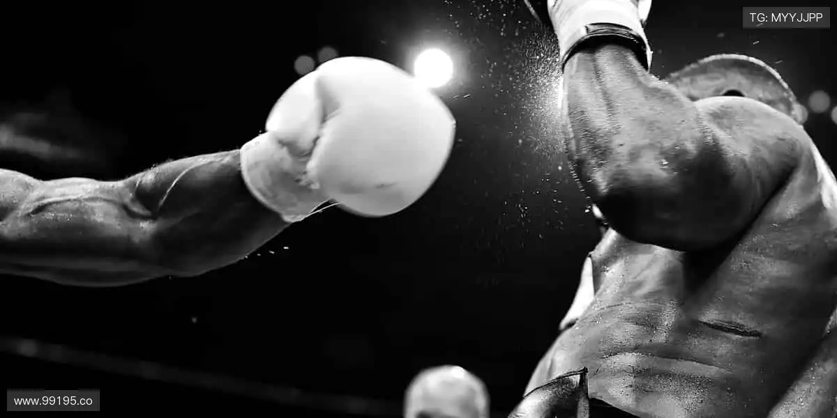 🎮装备即战力,周边藏热爱!让你的热爱从赛场延伸到生活!